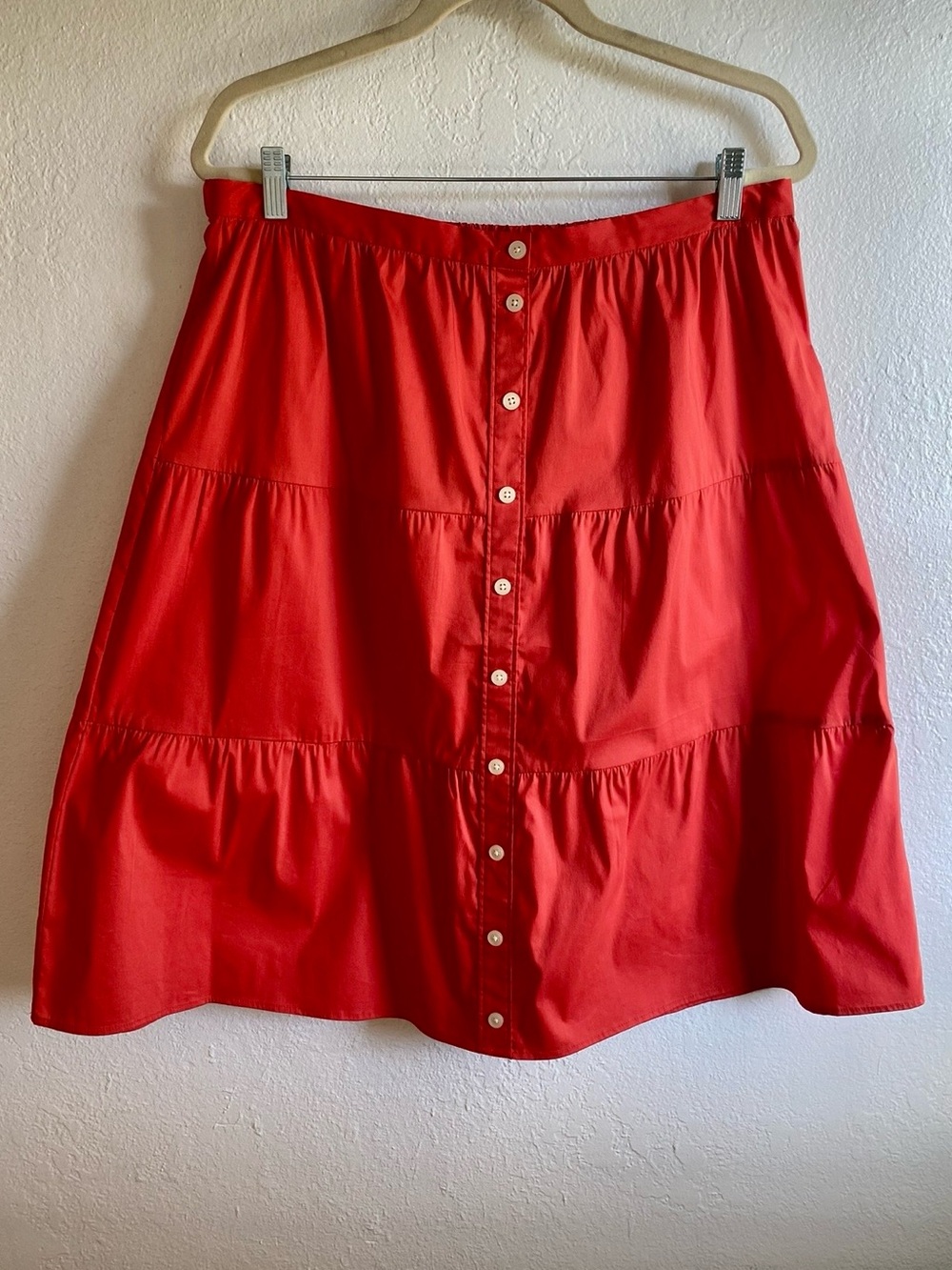 3/$20! LOFT Tiered Button Skirt
